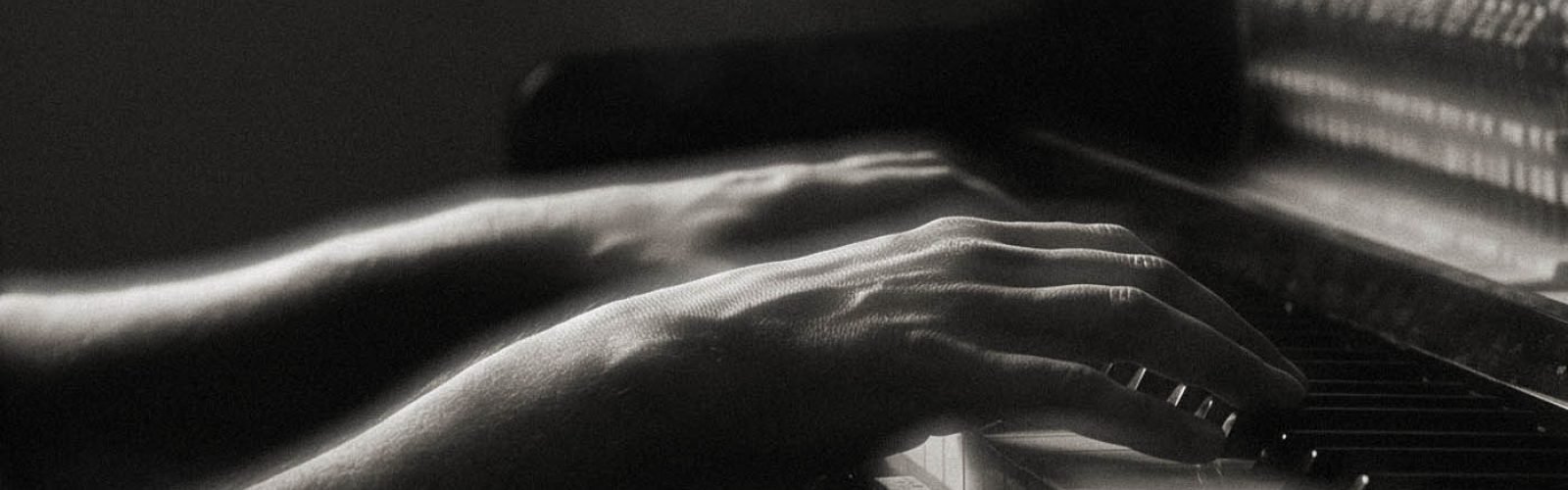 Aleksandr Shuvaev playing the piano